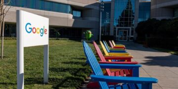 Google employees only come to the office 2 days a week